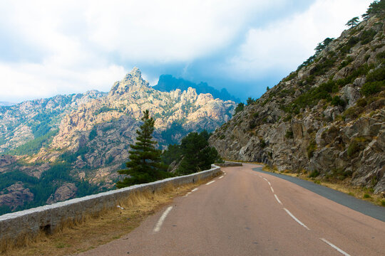 Der Col de Bavella ist ein Gebirgspass im Regionalen Naturpark Korsika