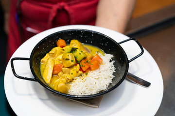 arroz con curry y verdura