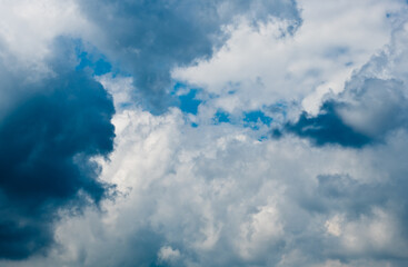 Fototapeta premium Gray and white clouds in the sky, background