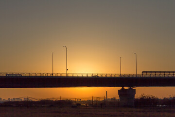 夕刻の鳥飼仁和寺大橋
