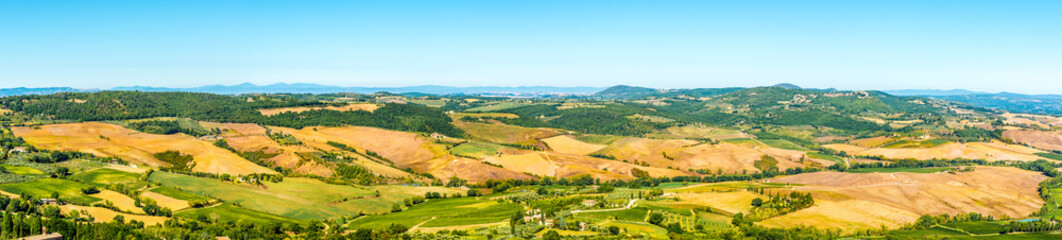 Fototapeta na wymiar Panoramic view to Valley from Montepulciano town - Italy
