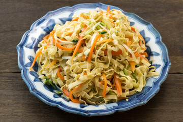 干し豆腐のさっぱり和えサラダ