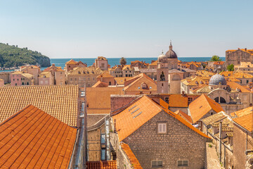 Obraz premium The ancient roman architectures with orange roofs in old town Dubrovnik, in Croatia.