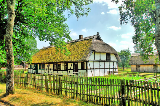 Muzeum Wsi Słowińskiej  skansen w Klukach, Polska.