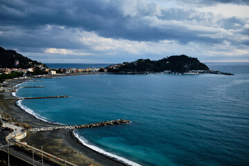 Foto scattata lungo la passeggiata che collega Sestri Levante con le Rocche di Sant'Anna.