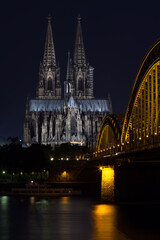 illuminated cathedral of cologne at night