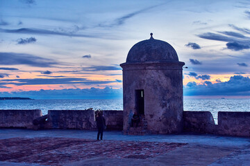 Cartagena de indias, ciudad llena de magia, con lugares hermoso por ver. Casas coloniales, Murallas, Garitas, Garitones, Plazas, Monumentos y más.  © RAFAEL CAMPILLO S.