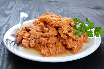bigos z kiszonej kapusty z mięsem i kiełbasą