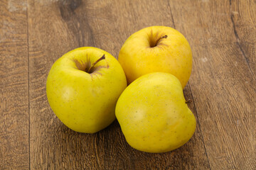 Yellow ripe apples