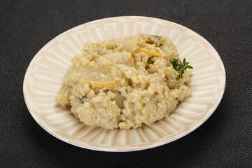 Risotto with pear and gorgonzola
