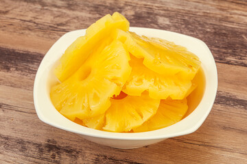 Marinated pineapple rings in the bowl
