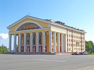 Obraz premium Musical Theater and Russian Drama Theater of the Republic of Karelia. Petrozavodsk