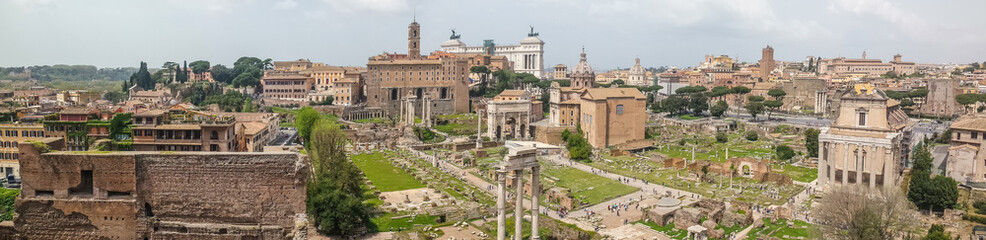 Fototapeta na wymiar Ultra wide view of the ancient Roman Forum in Rome