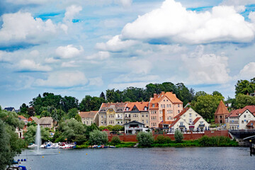 Havelberg in Sachsen-Anhalt Blick auf Häuser am Hafen