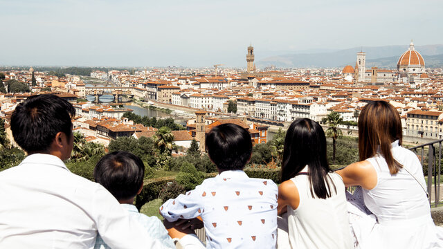 Famiglia di turisti a Firenze