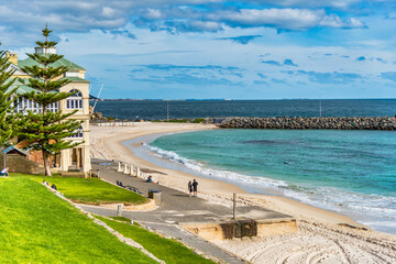 Fototapeta premium Cottesloe Beach is a long, patrolled white-sand beach offering swimming, diving, snorkeling & surfing.