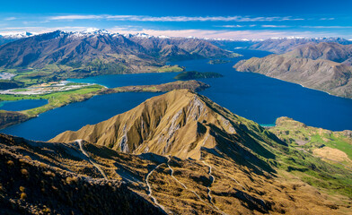 lake in the moutains