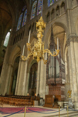 Fototapeta na wymiar gothic temple in the city of Reims in France from the inside