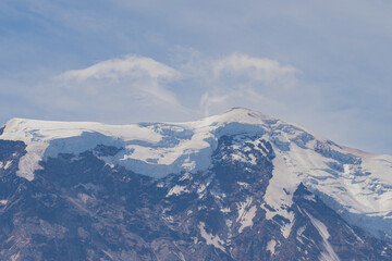 rainier snow caps up close