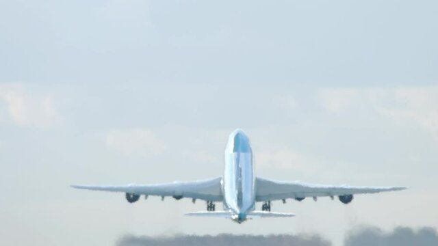 Korean Air Cargo Boeing 747 airfreighter taking off