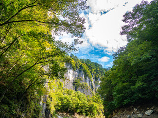 岩手県・一関・猊鼻渓・舟下りからの景色