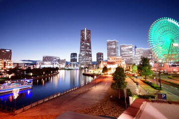 Obraz premium 横浜みなとみらいの夜景