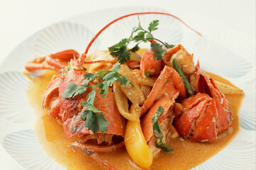 オマールエビのタイ風煮込み