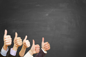 Thumbs up vor Tafel