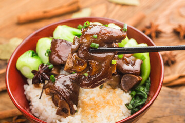 A bowl of fresh trotters rice