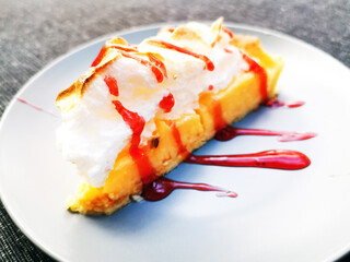 one slice of pie dessert ready to eat