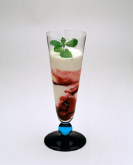 ヨーグルトムース