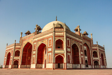 Fototapeta na wymiar Humayun's tomb of Mughal Emperor Humayun designed by Persian architect Mirak Mirza Ghiyas in New Delhi, India