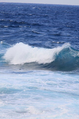 伊江島の波しぶき