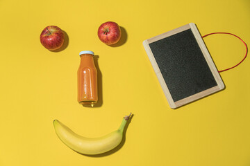 Uśmiech zdrowie owoce, jabłko banan , smoothie sok tabliczka