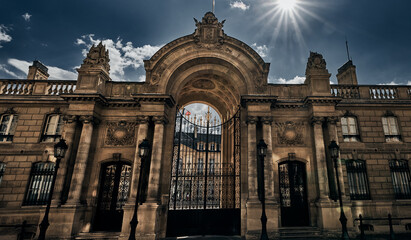 Beautiful architecture in Paris