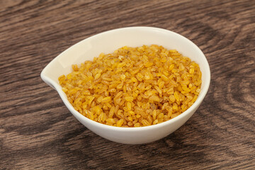 Vegetarian cuisine - dry bulgur for cooking