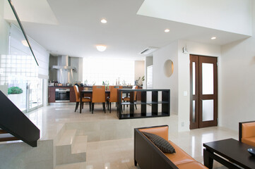 リビングルームとダイニングルーム