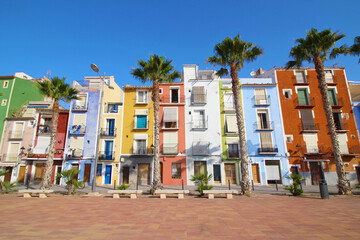 Casas de colores en Villajoyosa, España