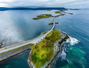Papier Peint photo Atlantic Ocean Road Atlantic Ocean Road -Atlanterhavsveien - Construction du siècle, Norvège
