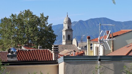 Nusco - Campanile del duomo dal castello