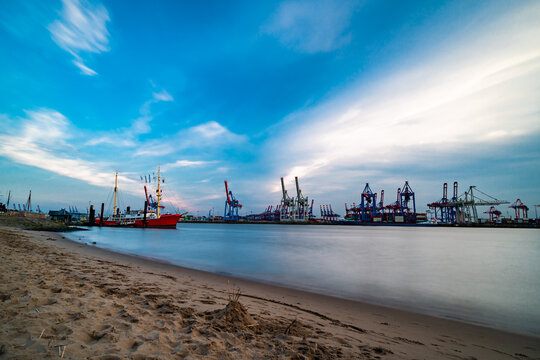 Elbstrand &Ouml;velg&ouml;nne Hamburg 