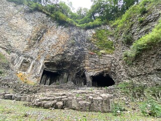 玄武洞　（天然記念物　山陰海岸ジオパーク 城崎温泉近く）　Genbudo 