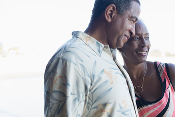 Obraz premium Affectionate senior couple looking away
