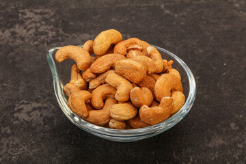Cashew heap in the bowl