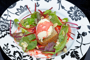 Bruschetta with goat cheese and beetroot mousse