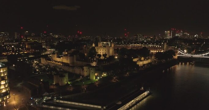 Tower Of London Drone footage - Night  - 24fps 100Mbps