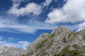 Fototapeta premium A beautiful alpine mountain panorama in the Austrian Alps close to Ehrwald
