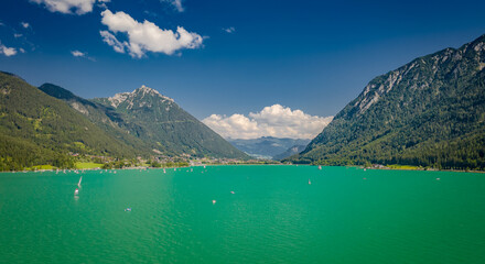 Achensee in Österreich von oben