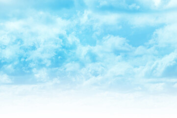 Obraz premium Blue sky with white cloud. The summer heaven is colorful clearing day Good weather and beautiful nature in the morning.
