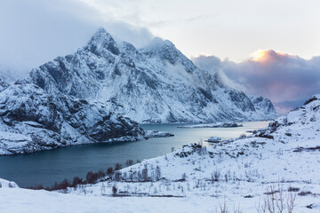 Obraz premium Vestvagoy, Lofoten Archipelago, Nordland county, Norway, Arctic Circle, Europe